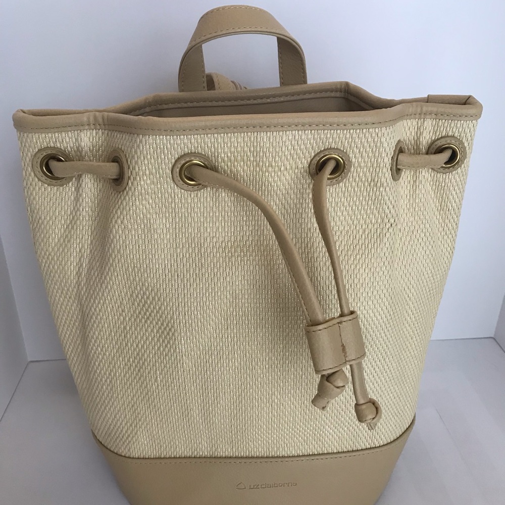 Liz Claiborne Wind Down Bag Backpack Purse